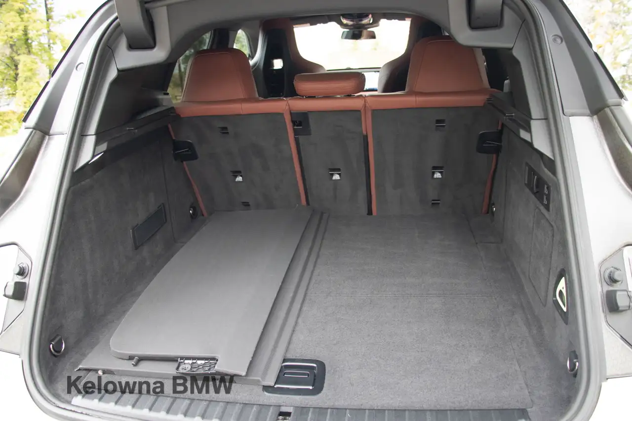 BMW iX - Image 16