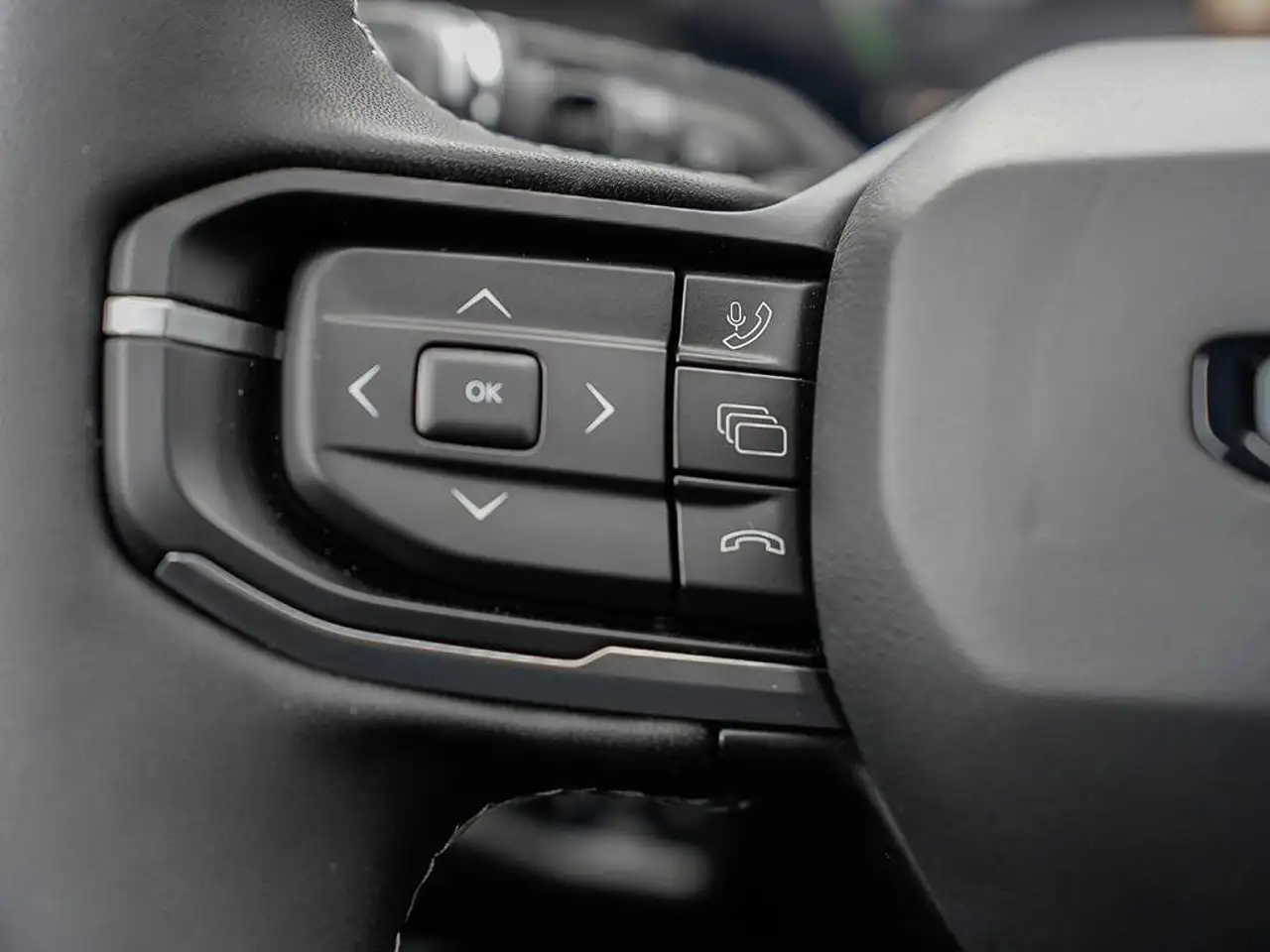 Jeep Cherokee - Image 17