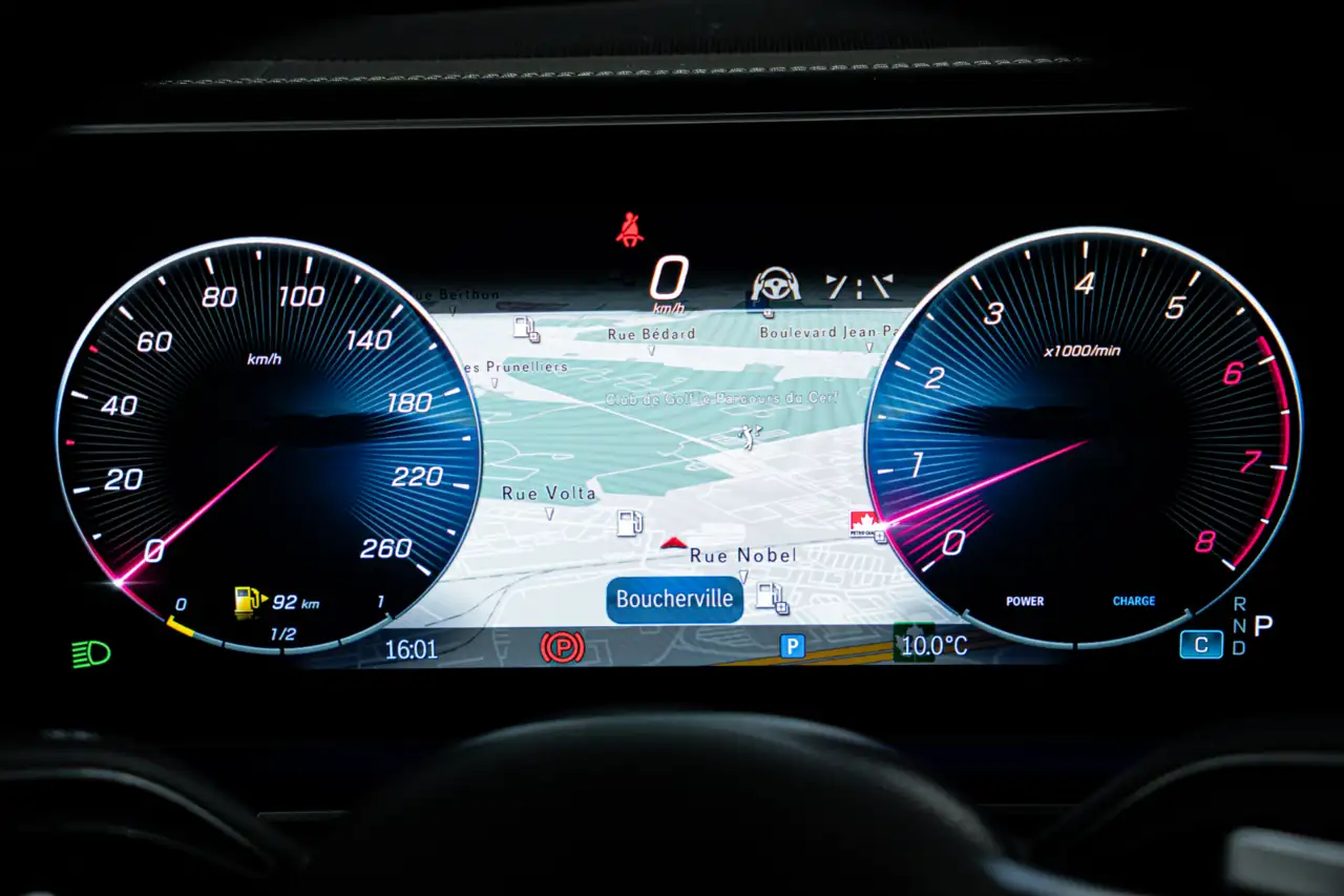Mercedes-Benz GLE - Image 9