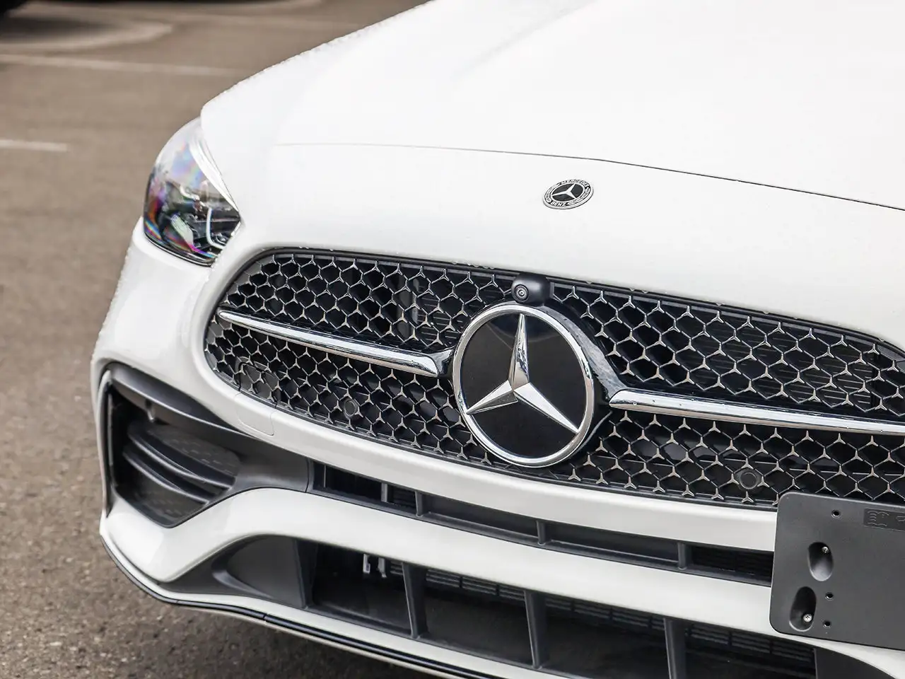Mercedes-Benz C-Class - Image 8