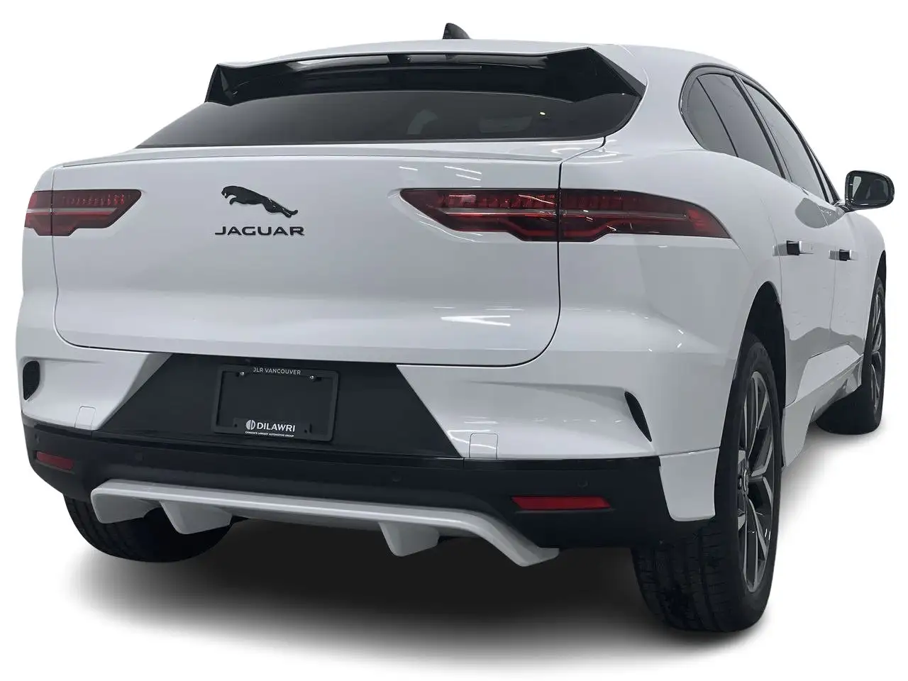 Jaguar I-Pace - Image 12