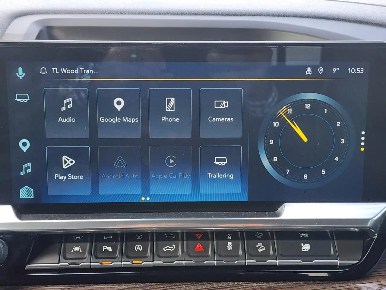 Chevrolet Silverado 1500 - Image 25