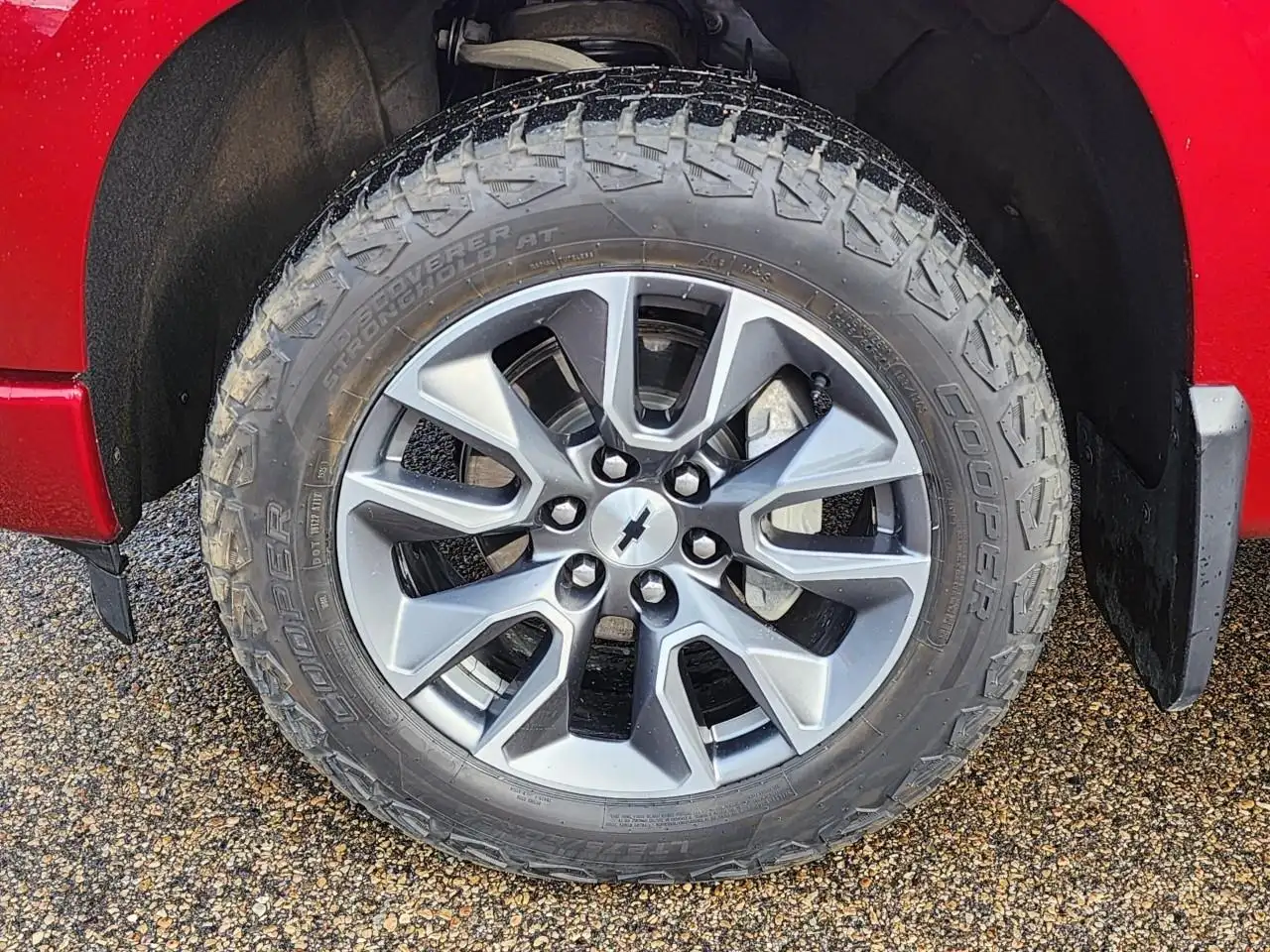 Chevrolet Silverado 1500 - Image 5