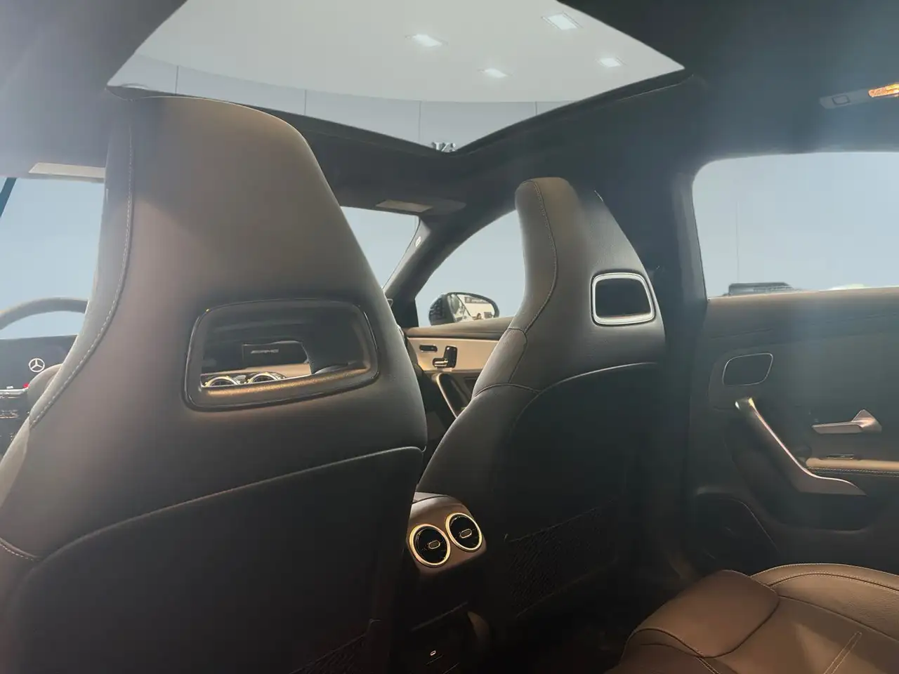 Mercedes-Benz CLA - Image 16