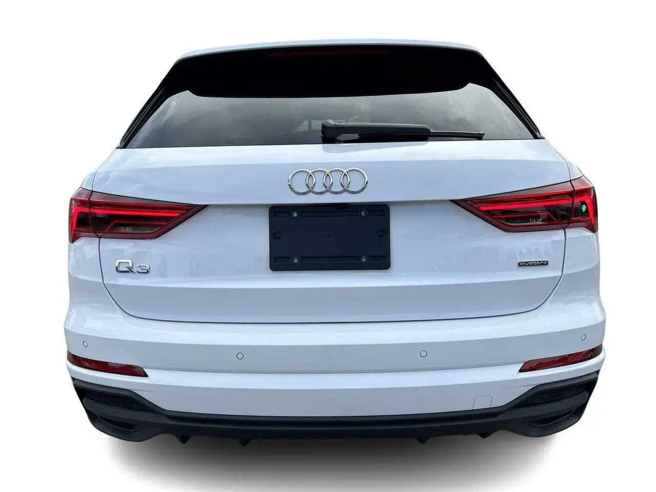 Audi Q3 - Image 8