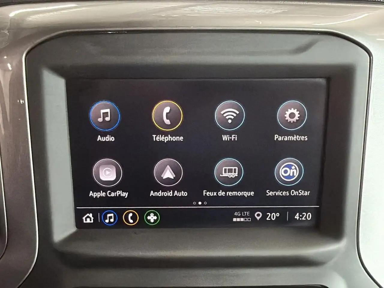 Chevrolet Silverado 1500 - Image 17