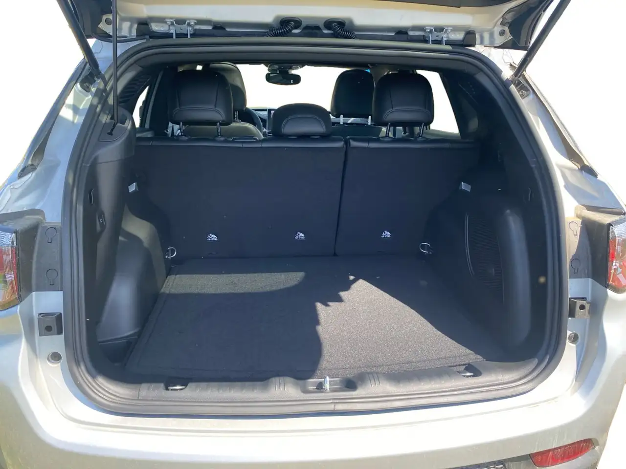 Jeep Compass - Image 12