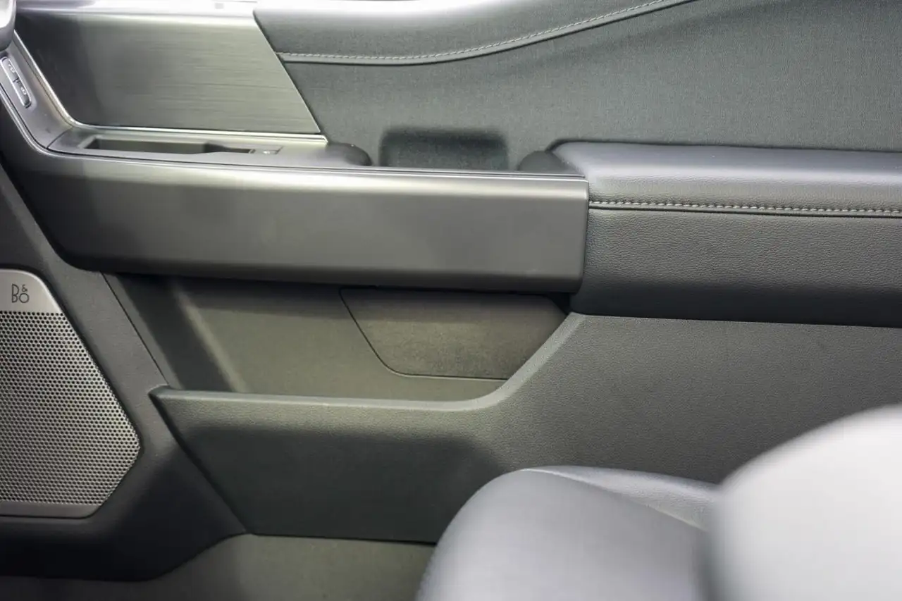 Ford F-150 - Image 17