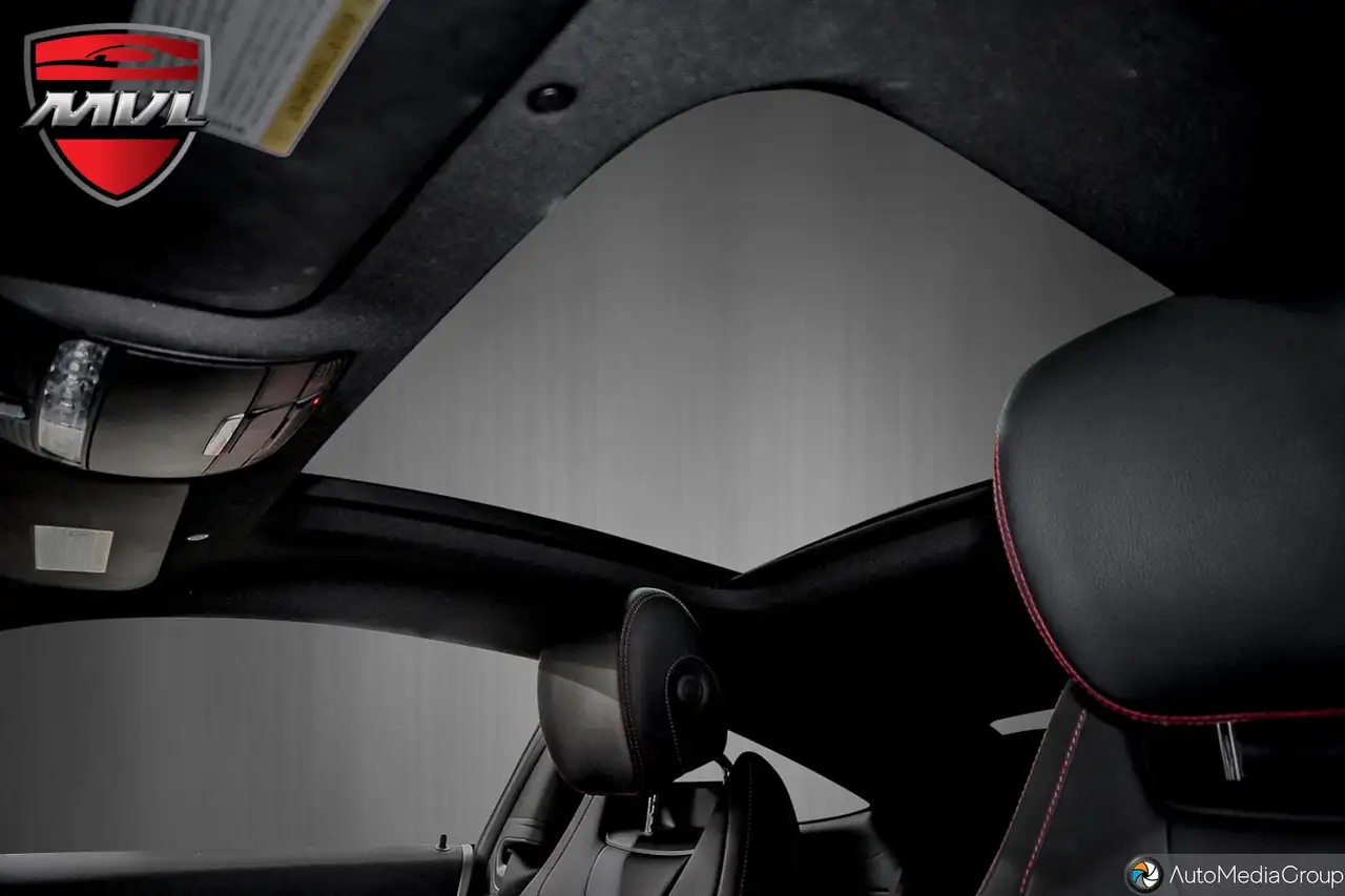 Mercedes-Benz C-Class - Image 15