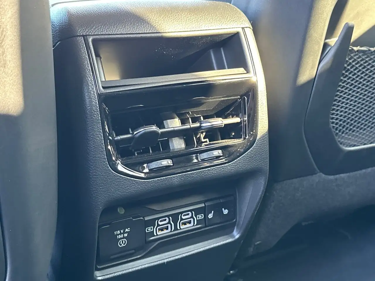 Jeep Grand Cherokee - Image 26