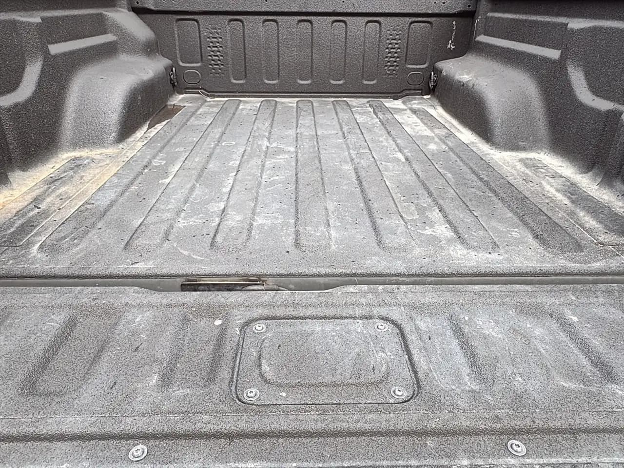 Jeep Gladiator - Image 33
