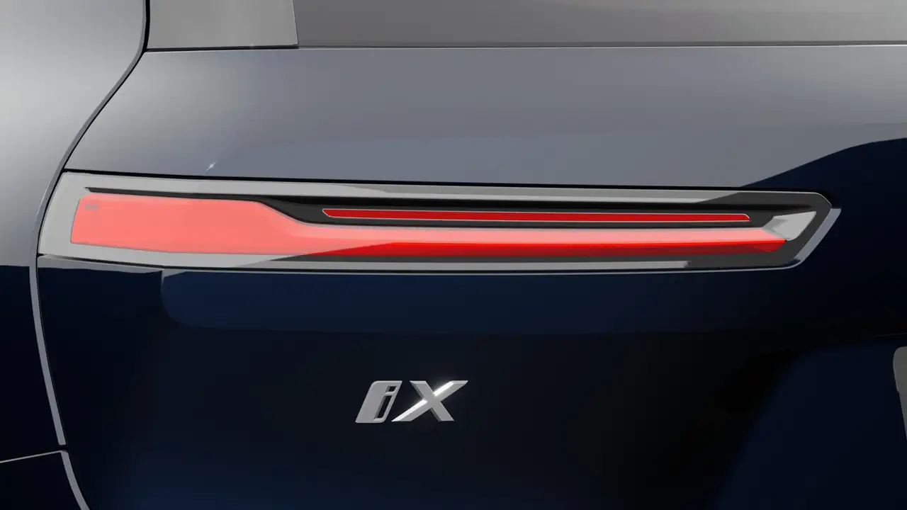 BMW iX - Image 8