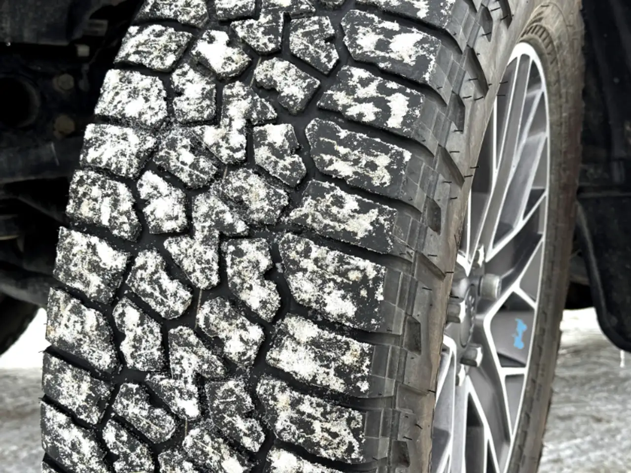 Jeep Wrangler - Image 25