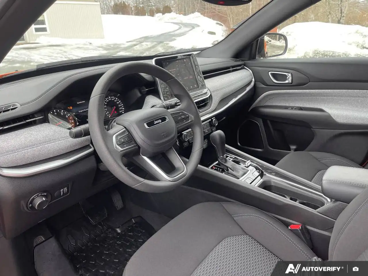 Jeep Compass - Image 20