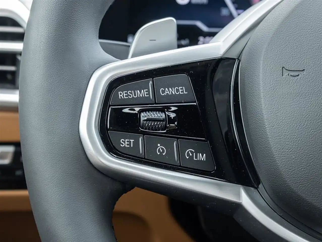 BMW 3 Series - Image 14