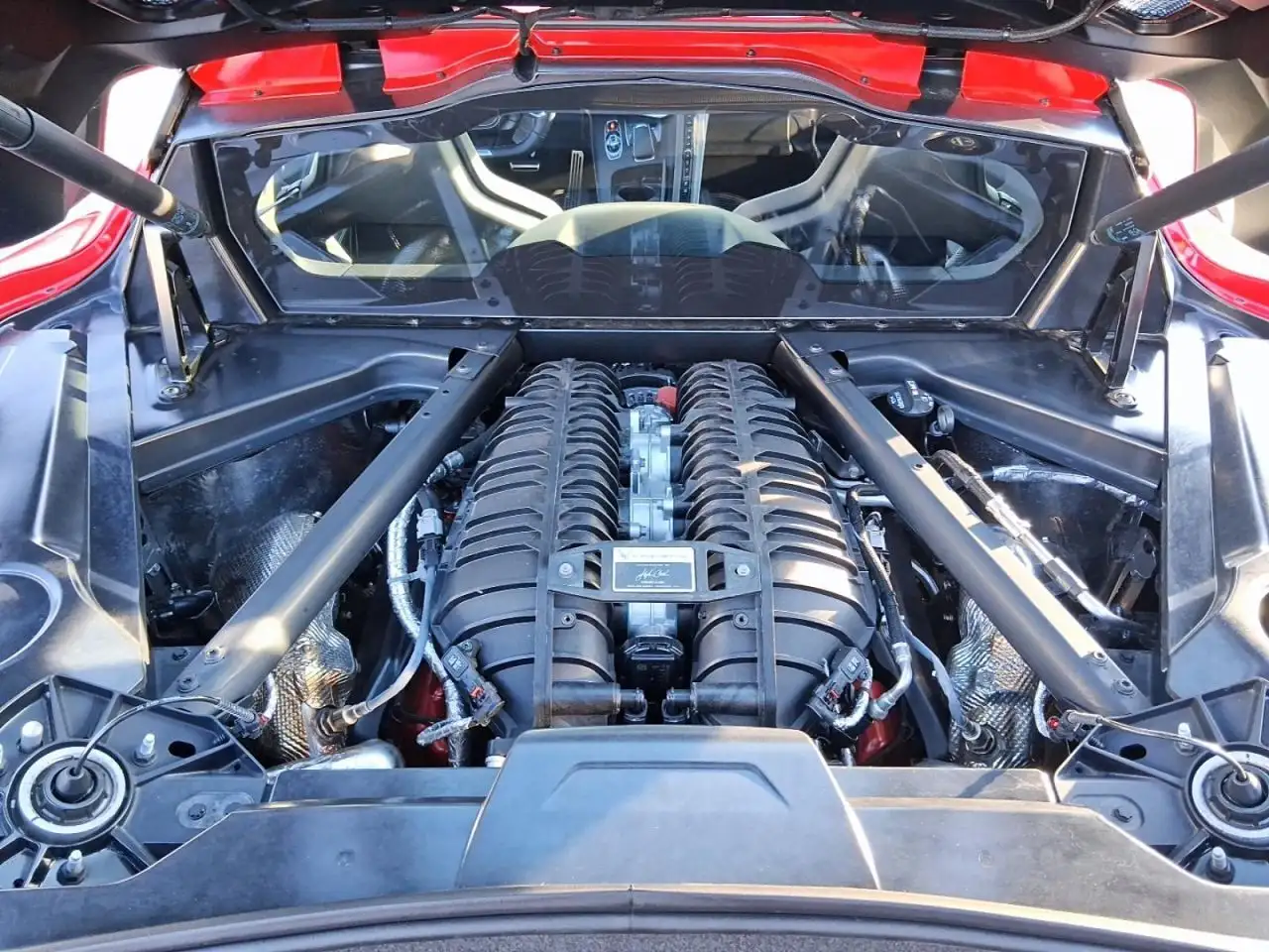 Chevrolet Corvette - Image 8