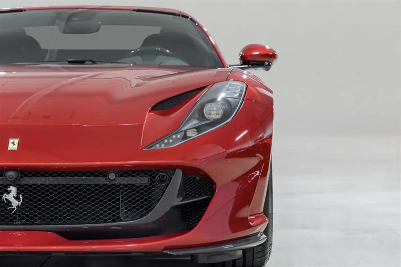 Ferrari 812 - Image 5