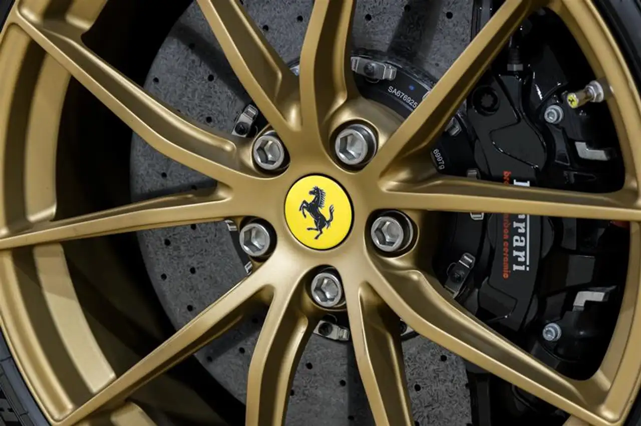 Ferrari 812 - Image 16
