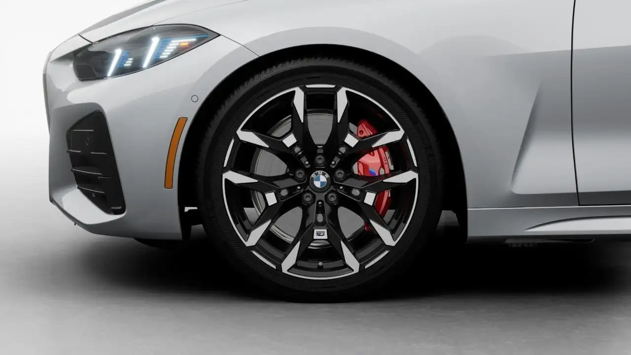 BMW 4 Series - Image 7