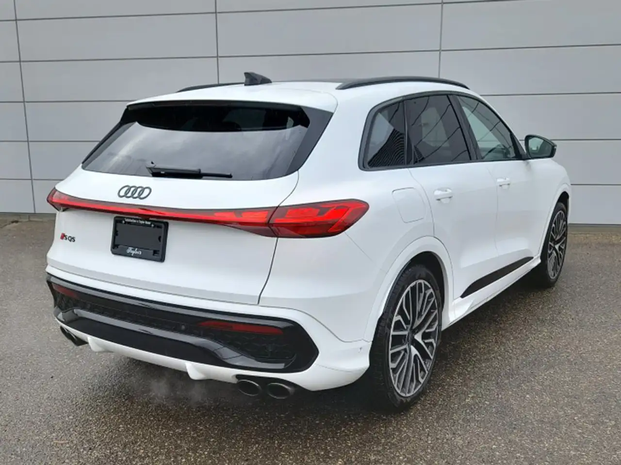 Audi SQ5 - Image 6