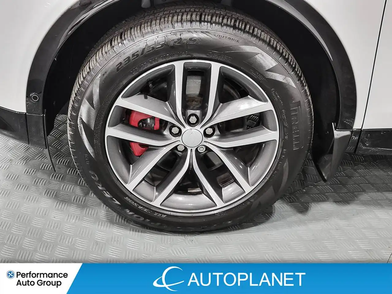Land Rover Discovery Sport - Image 11