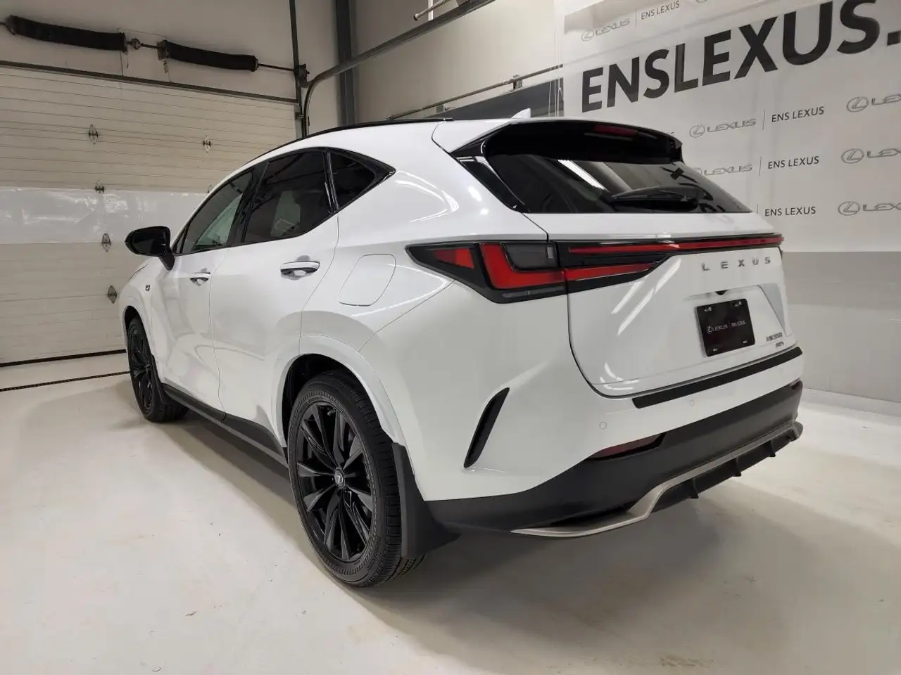 Lexus NX 350 - Image 3