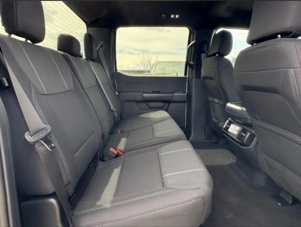 Ford F-150 - Image 15