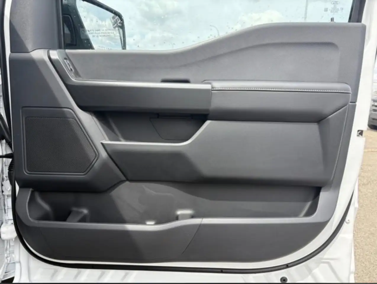 Ford F-150 - Image 16
