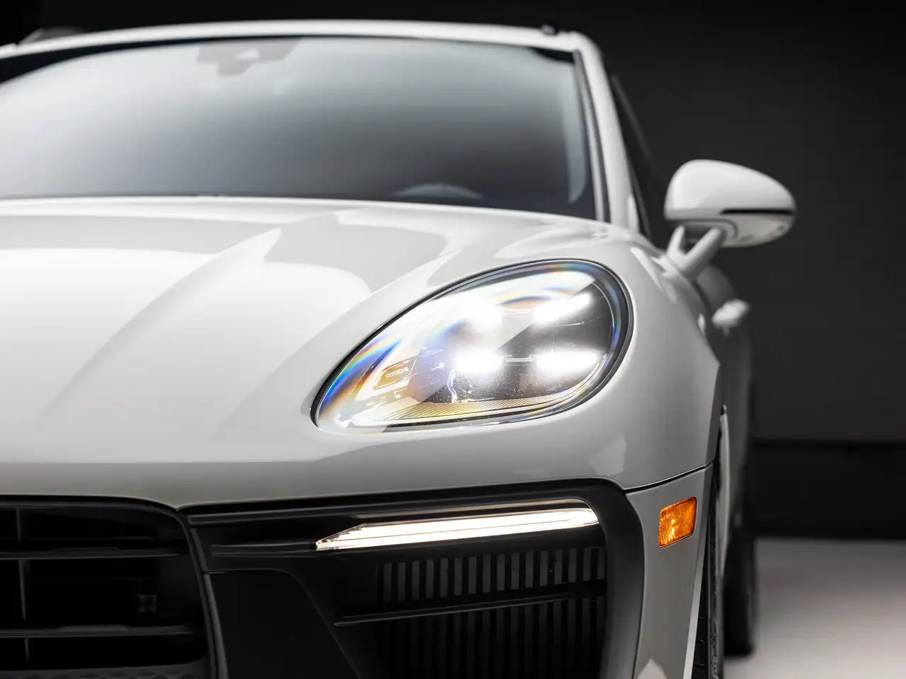 Porsche Macan - Image 29