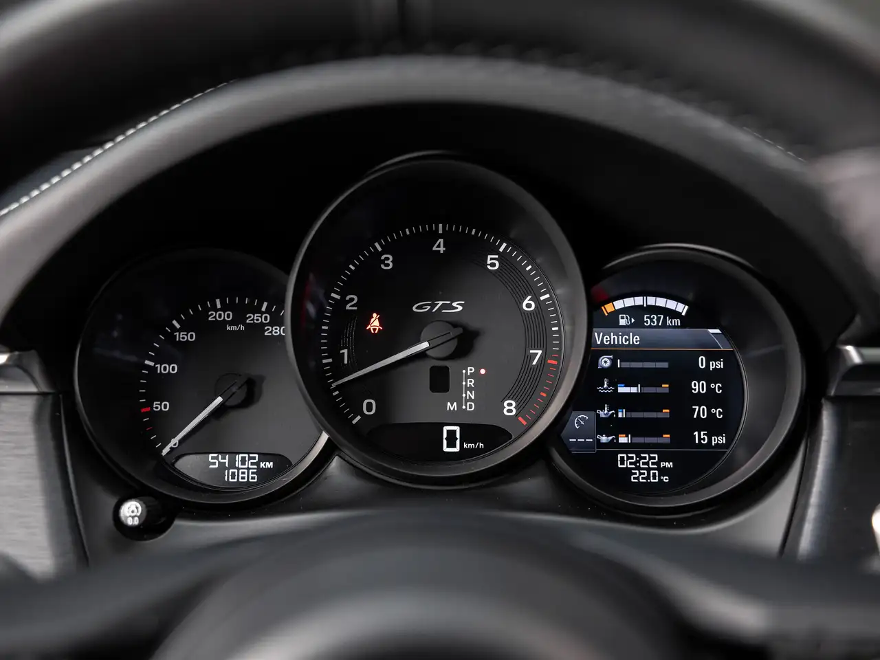 Porsche Macan - Image 14