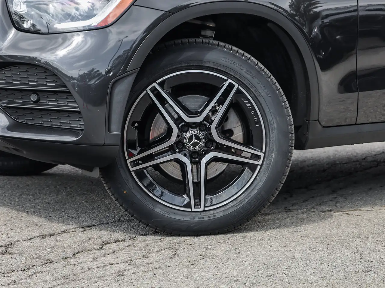 Mercedes-Benz GLC - Image 12