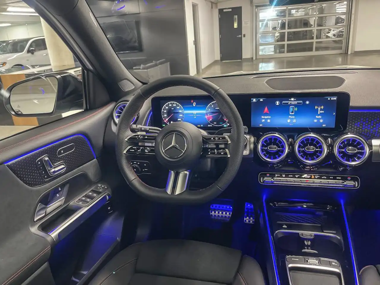Mercedes-Benz GLB - Image 9