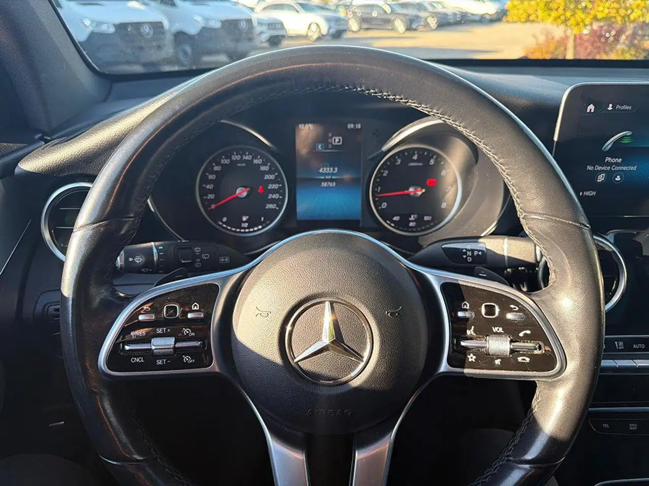 Mercedes-Benz GLC - Image 9