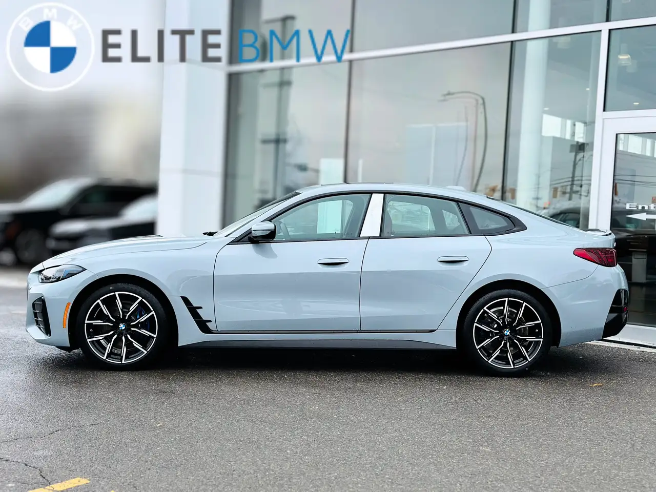 BMW i4 - Image 40