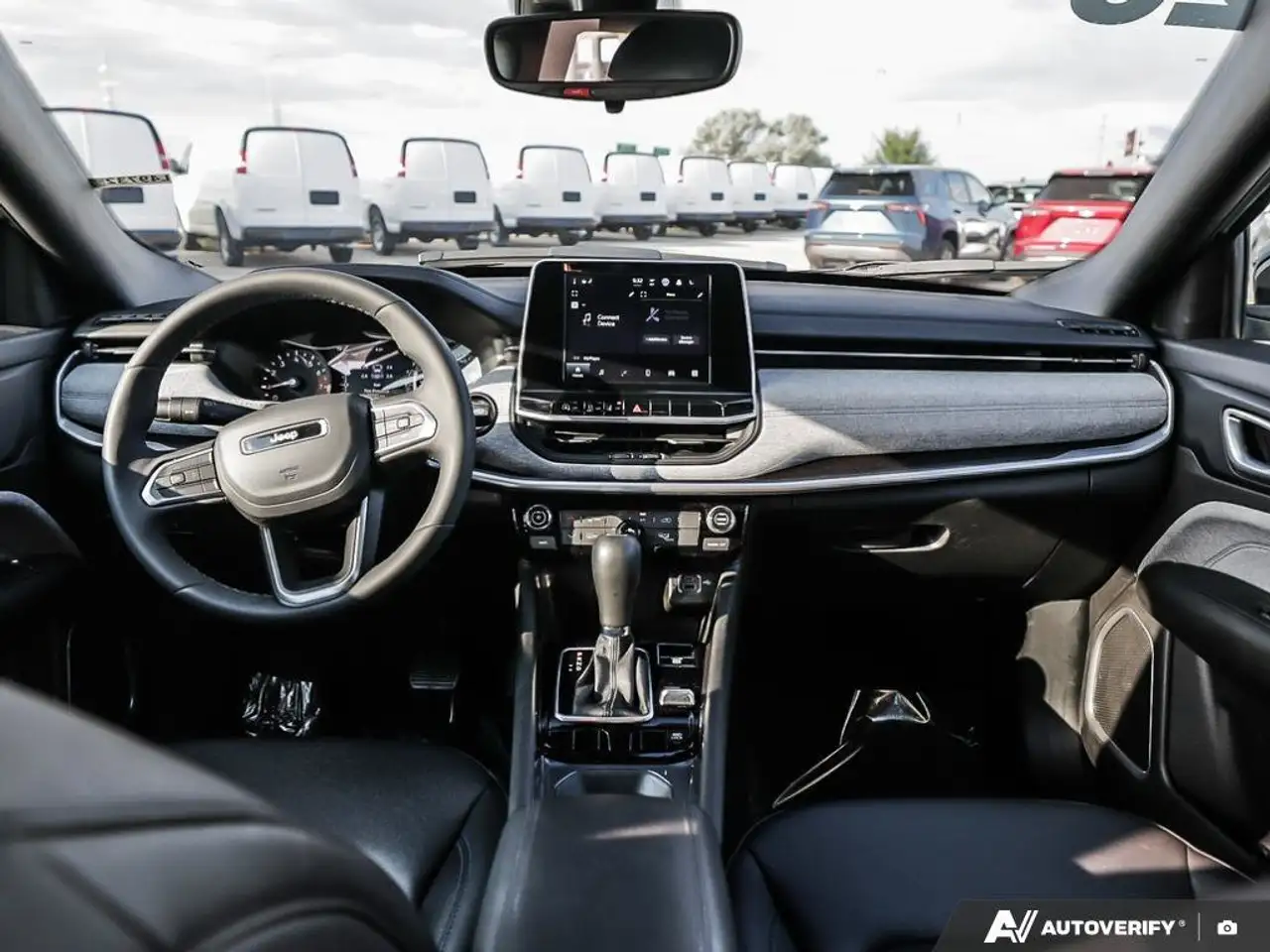 Jeep Compass - Image 27
