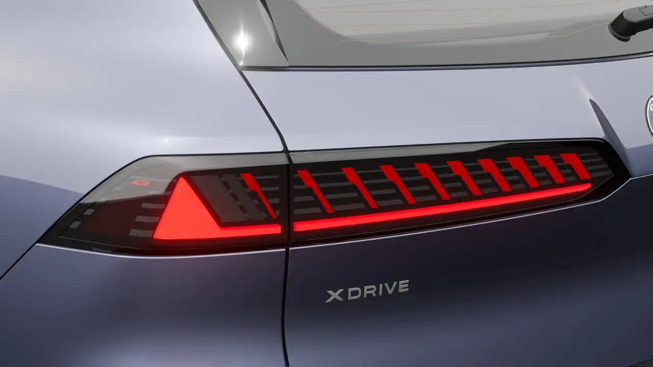 BMW iX3 - Image 8