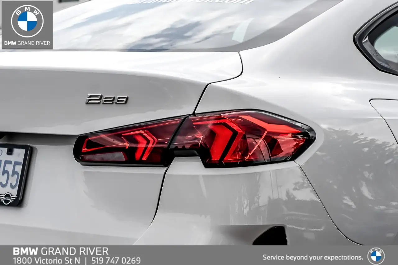 BMW 2 Series - Image 5