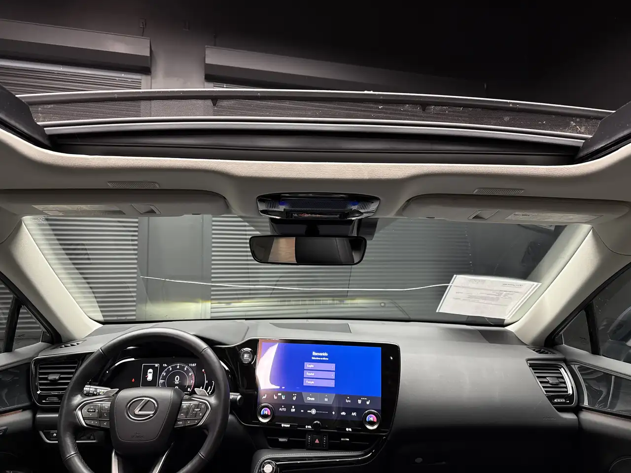 Lexus NX - Image 24