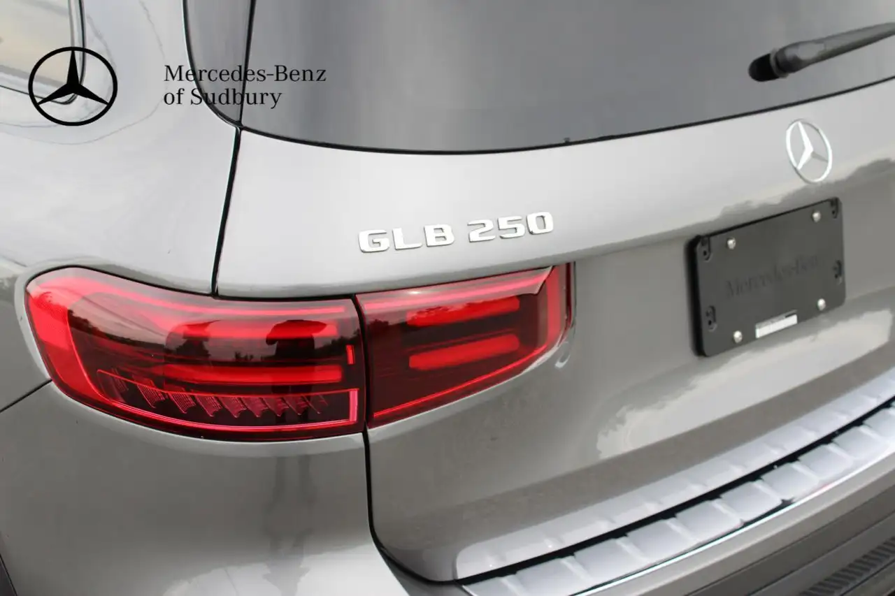 Mercedes-Benz GLB - Image 8