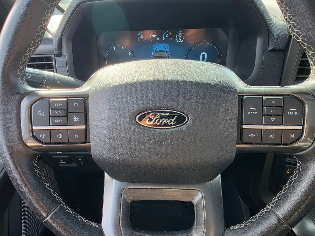 Ford F-150 - Image 10