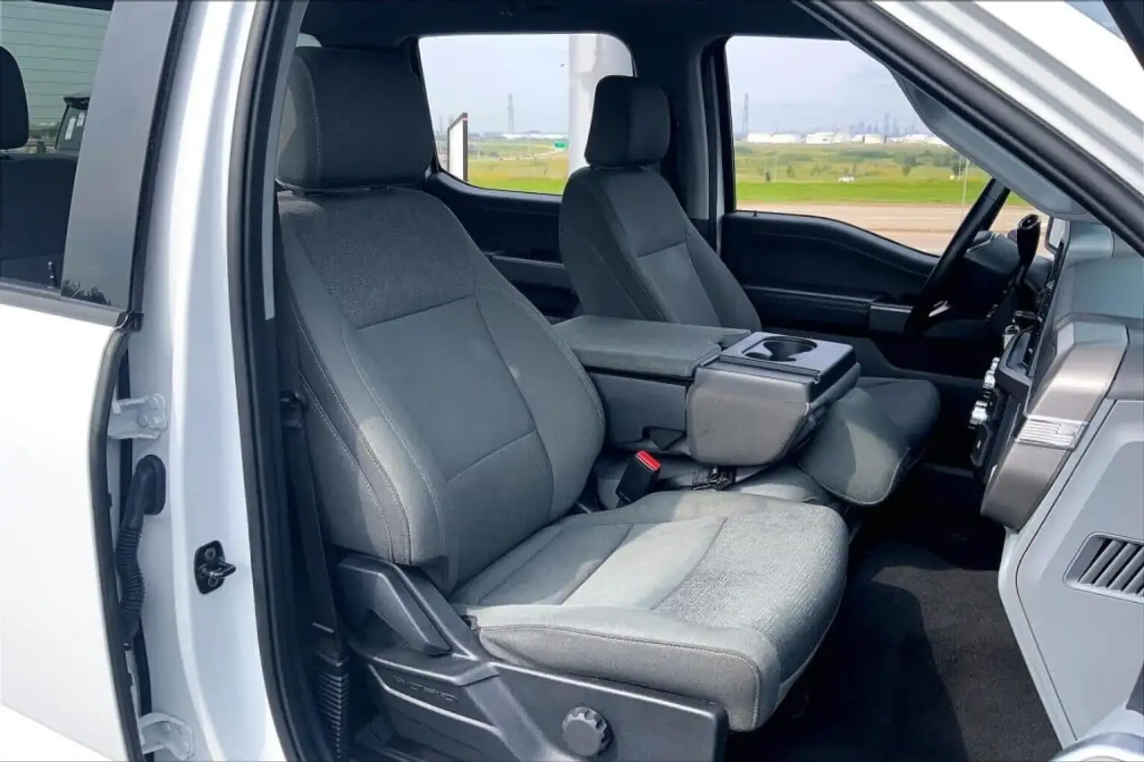 Ford F-150 - Image 7