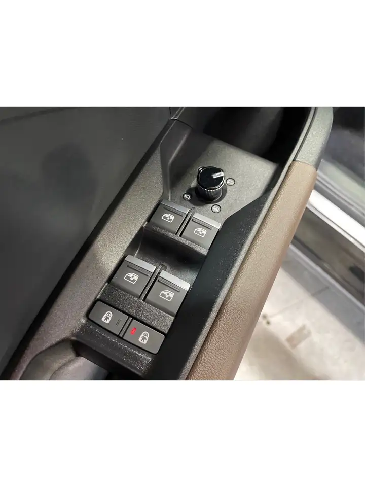 Audi Q4 e-tron - Image 25