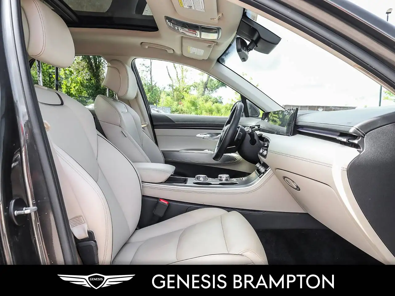 Genesis GV70 - Image 14