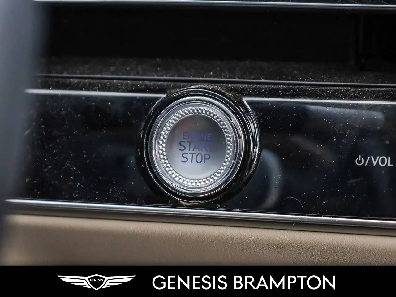 Genesis GV70 - Image 25