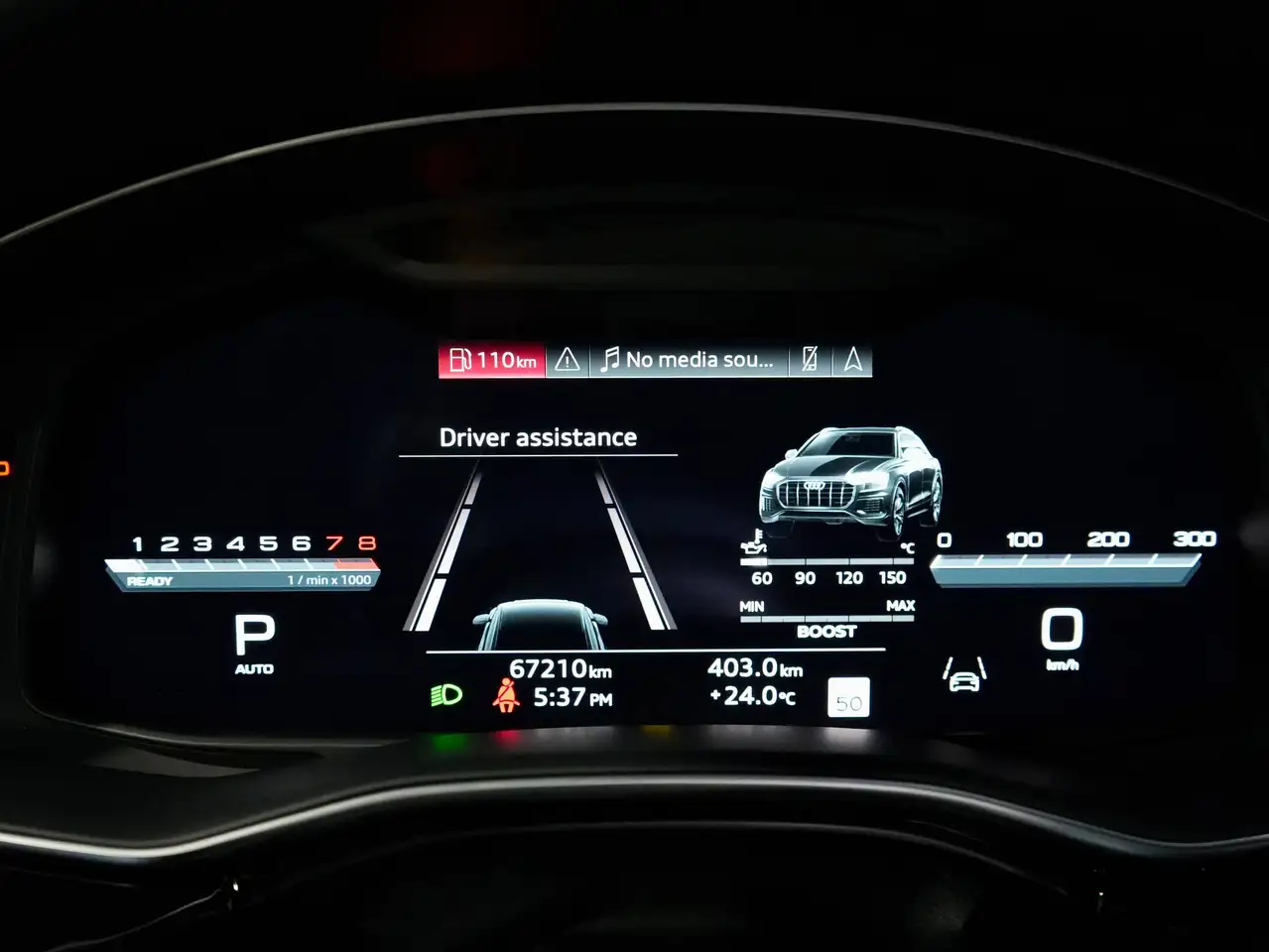 Audi SQ8 - Image 19