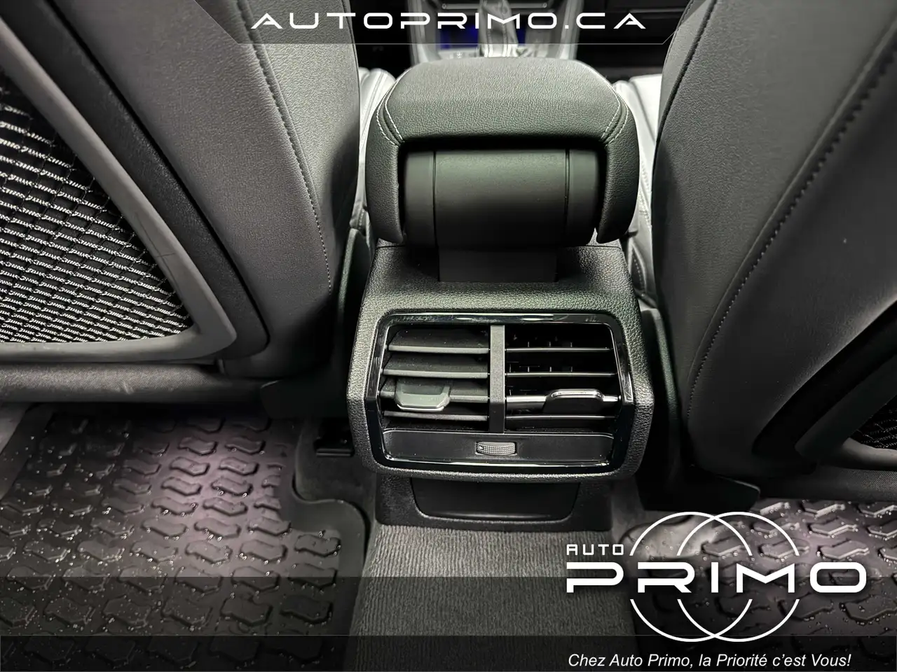 Audi Q3 - Image 22