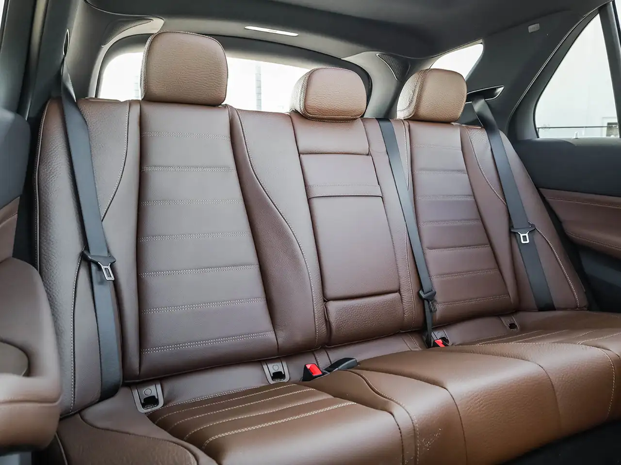 Mercedes-Benz GLE - Image 16