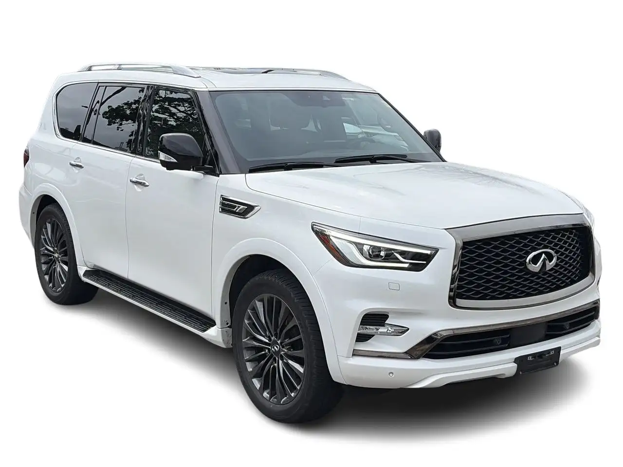 Infiniti QX80 - Image 3