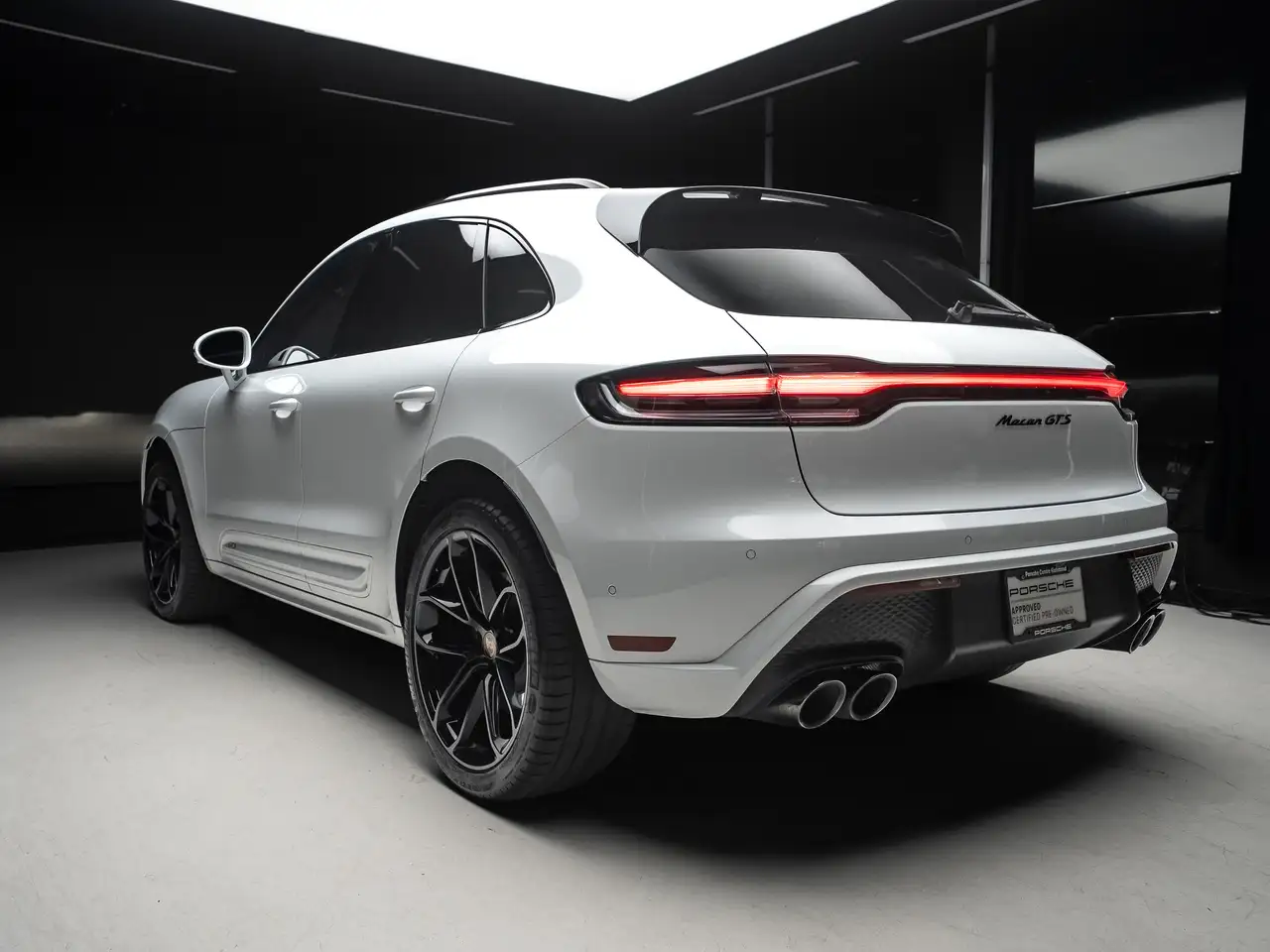 Porsche Macan - Image 7