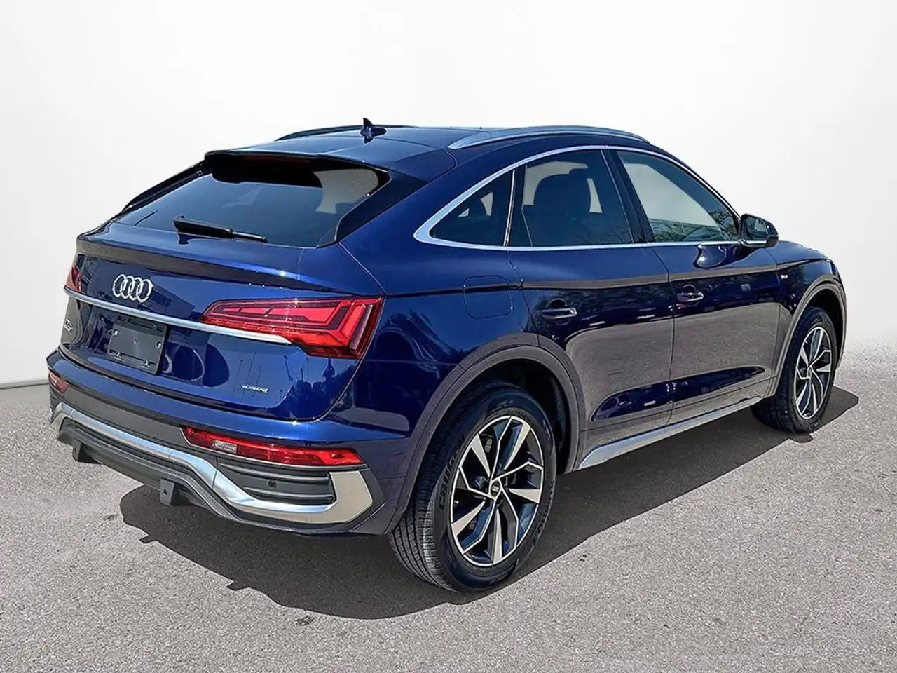 Audi Q5 - Image 6